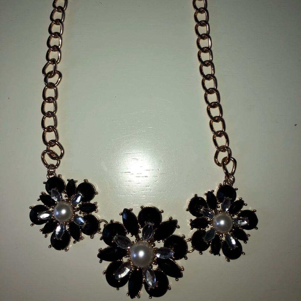 statement necklace